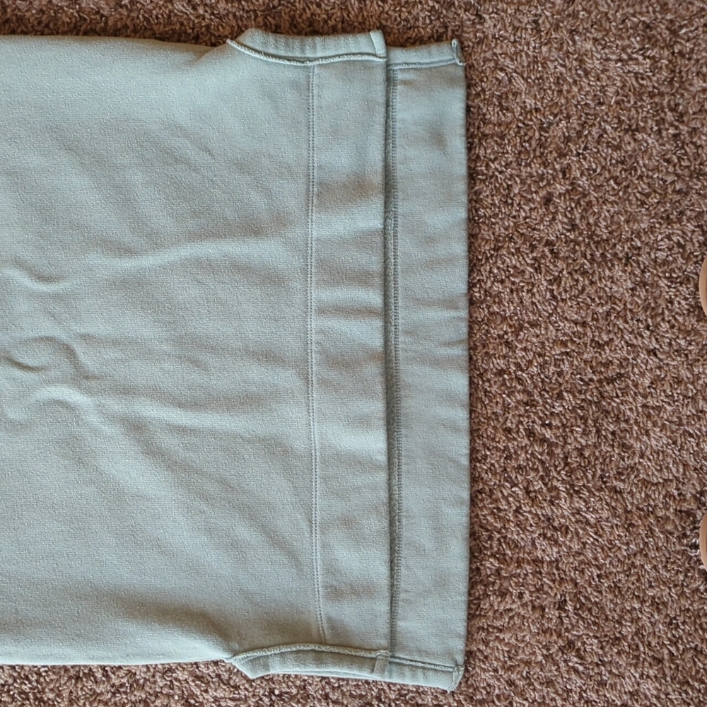 Universal Thread crewneck - Picture 3 of 3
